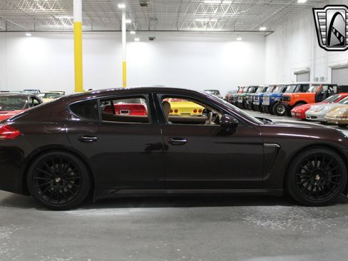 Used 2014 Porsche Panamera image 5