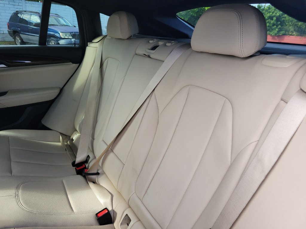 Used 2020 BMW X4 xDrive30i w/ Premium Package AWD/4WD image 15