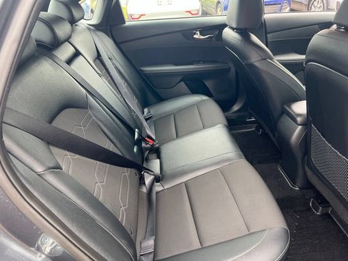 Certified 2023 Kia Forte GT-Line w/ GT-Line Technology Package FWD image 12