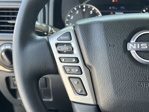 Used 2024 Nissan Titan SV AWD/4WD image 10