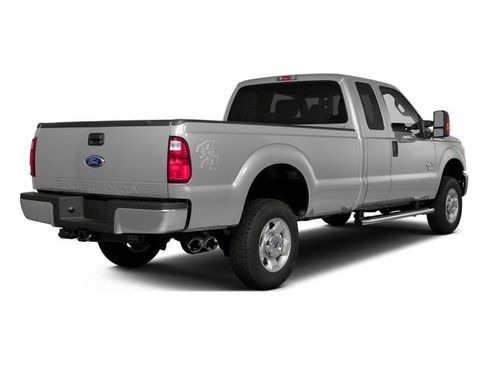Used 2016 Ford F350 XLT w/ XLT Premium Package AWD/4WD image 4