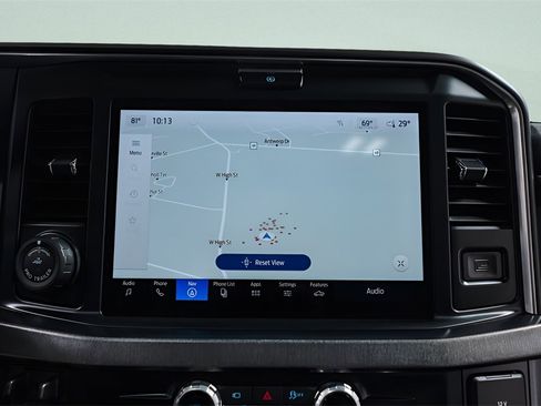 Used 2025 Ford F250 Platinum image 17