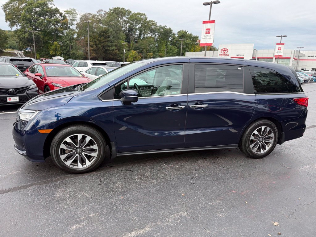 Used 2024 Honda Odyssey EX-L image 3