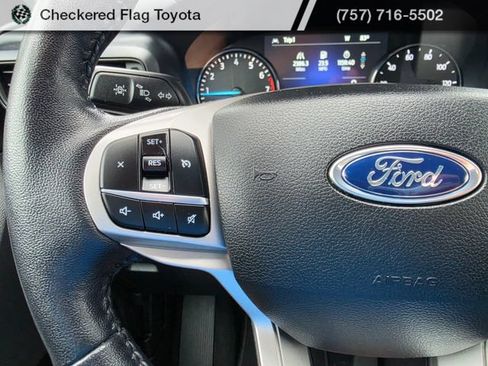Used 2021 Ford Explorer XLT RWD image 26