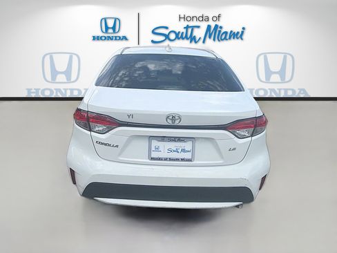 Used 2021 Toyota Corolla LE FWD image 6