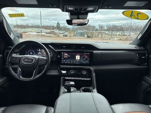 Used 2024 GMC Sierra 1500 AT4 w/ Technology Package image 14