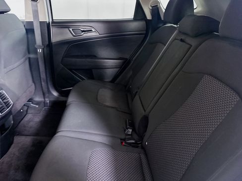 Used 2025 Kia Sportage LX image 26