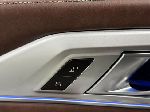 New 2026 BMW XM Label Red image 22