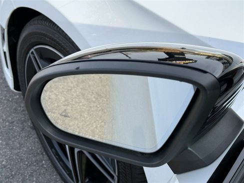 Used 2021 Mercedes-Benz A 220 4MATIC image 17