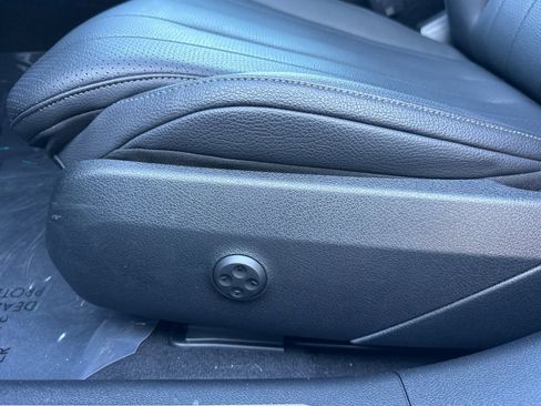 Used 2025 Mercedes-Benz E 350 E 350 image 15