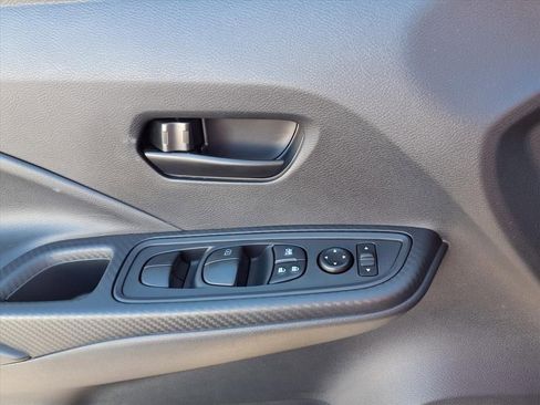 Certified 2025 Nissan Versa S w/ Trunk Package image 16