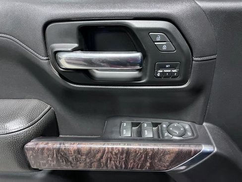 Used 2019 GMC Sierra 1500 Denali w/ Denali Ultimate Package AWD/4WD image 25
