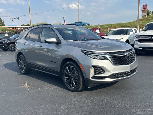 Certified 2023 Chevrolet Equinox RS FWD image 2