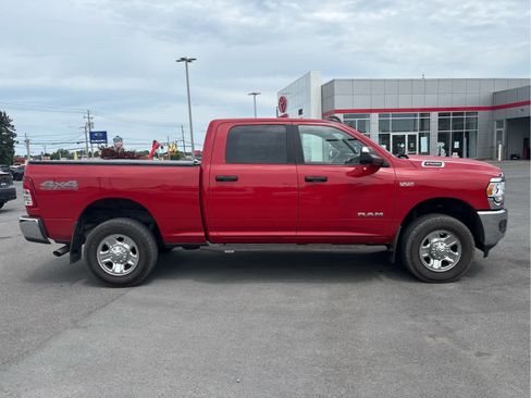 Used 2022 RAM 2500 Big Horn w/ Snow Chief Group AWD/4WD image 3