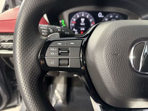 Used 2025 Acura ADX A-Spec image 12