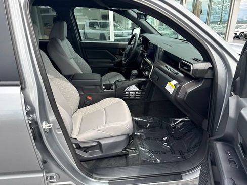 Used 2026 Toyota Tacoma SR5 AWD/4WD image 22