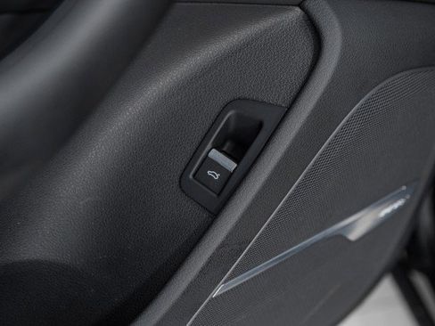 Used 2020 Audi Q7 2.0T Premium Plus w/ Premium Plus Package image 40