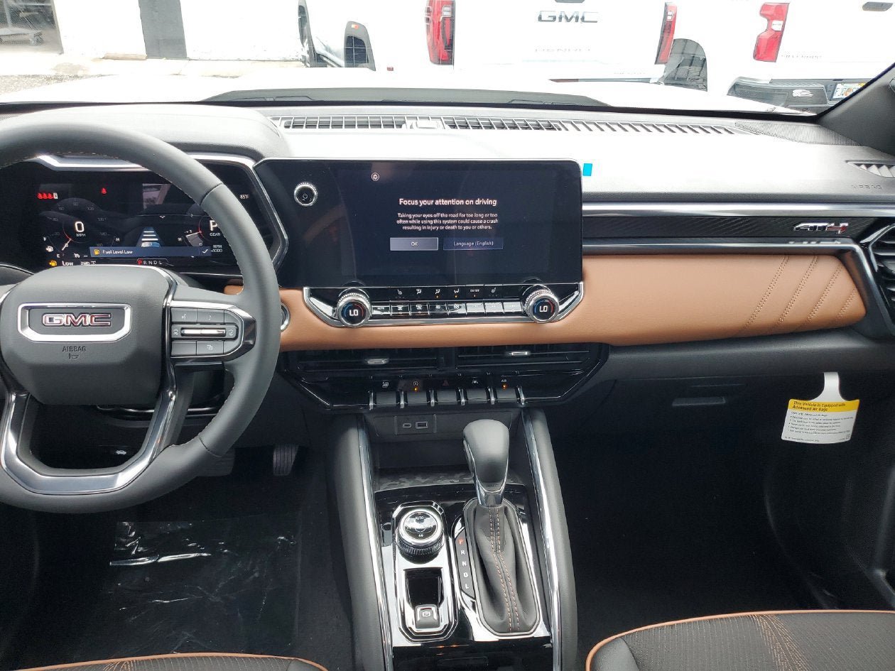 New 2026 GMC Canyon AT4 AWD/4WD image 14