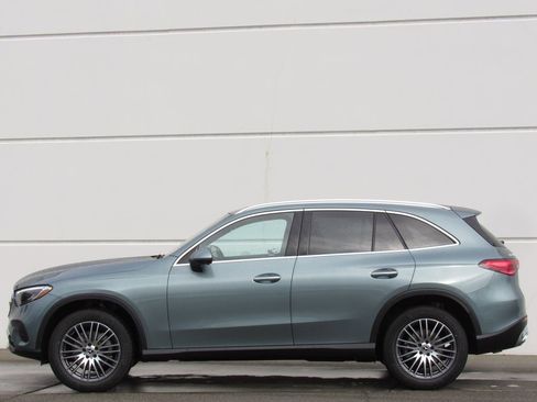 New 2026 Mercedes-Benz GLC 300 4MATIC image 4