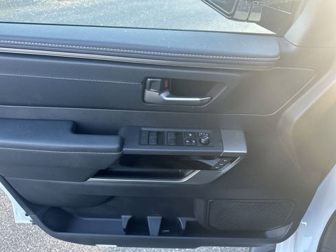 New 2026 Toyota Tundra Limited image 27