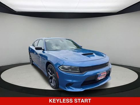 Used 2023 Dodge Charger R/T w/ Plus Group RWD image 8