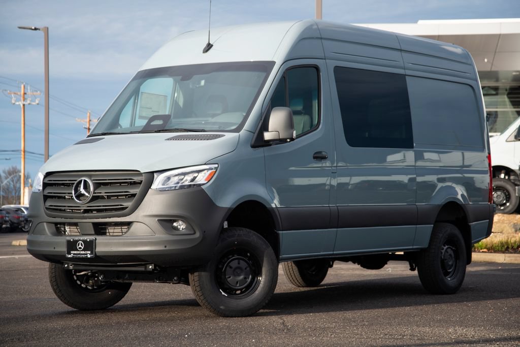 New 2026 Mercedes-Benz Sprinter 2500 360° Tour