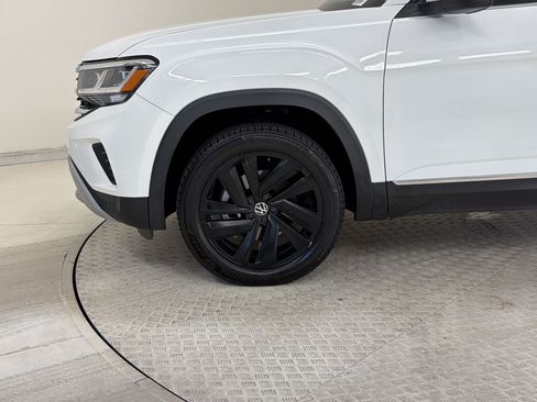 Used 2021 Volkswagen Atlas SEL FWD image 13