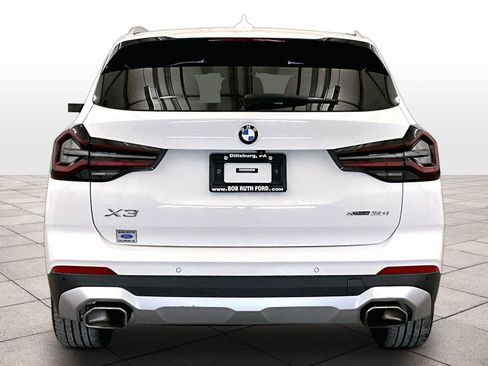Used 2022 BMW X3 xDrive30i AWD/4WD image 4