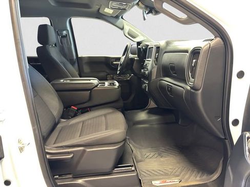 Used 2025 Chevrolet Silverado 1500 Custom Trail Boss w/ Realtree Special Edition image 16