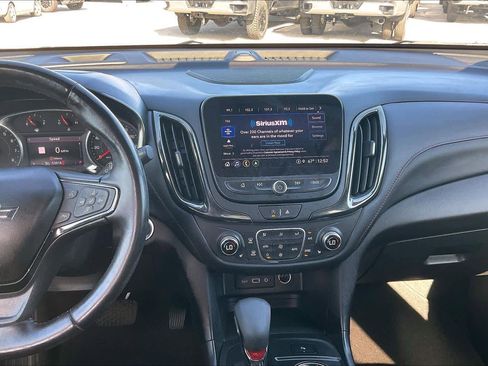 Certified 2022 Chevrolet Equinox RS w/ RS Leather Package image 7