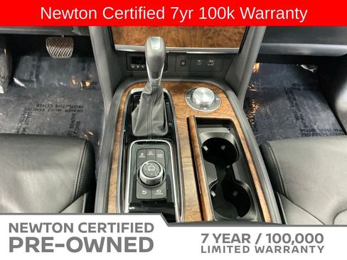 Used 2024 Nissan Armada SL w/ Captain's Chairs Package AWD/4WD image 14