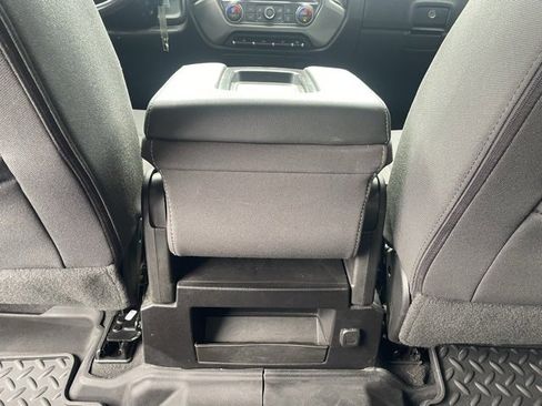 Used 2019 Chevrolet Silverado 2500 LT image 22