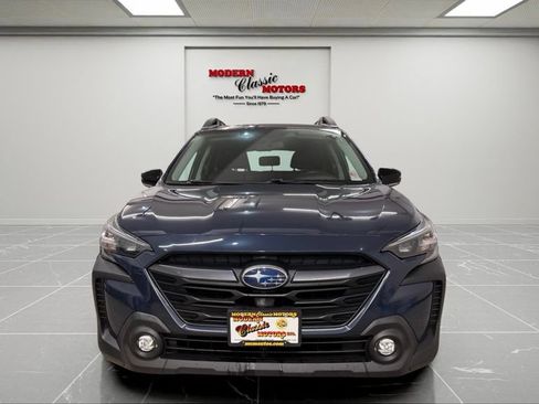 Used 2024 Subaru Outback Premium AWD/4WD image 2