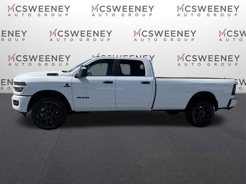 New 2026 RAM 2500 Big Horn AWD/4WD image 3