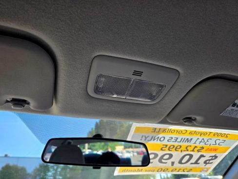 Used 2009 Toyota Corolla LE FWD image 34