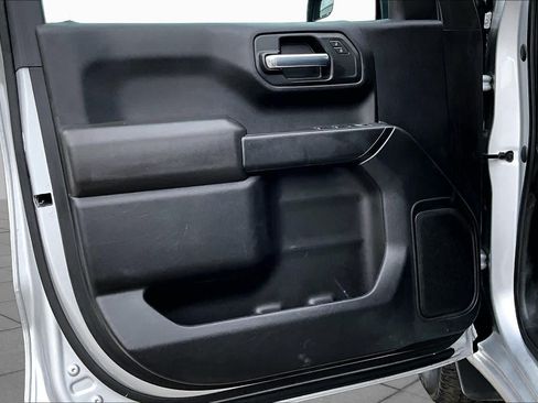 Used 2021 Chevrolet Silverado 1500 Custom RWD image 22