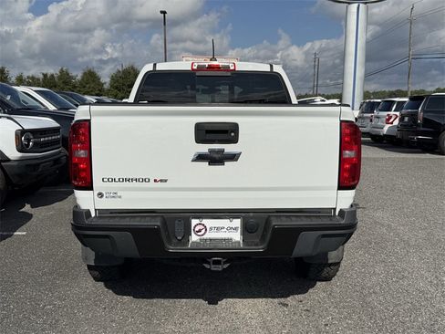 Used 2019 Chevrolet Colorado ZR2 image 6