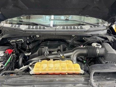 Used 2017 Ford F150 XL w/ Equipment Group 101A Mid AWD/4WD image 8