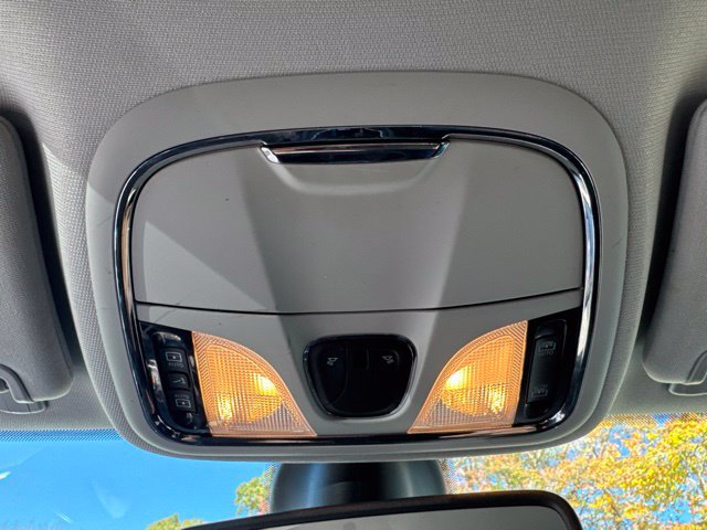 Used 2020 Jeep Cherokee Limited AWD/4WD image 21