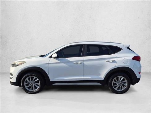 Used 2017 Hyundai Tucson SE Plus w/ Cargo Package FWD image 9