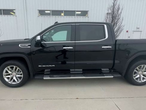 Used 2019 GMC Sierra 1500 SLT w/ SLT Premium Plus Package image 5