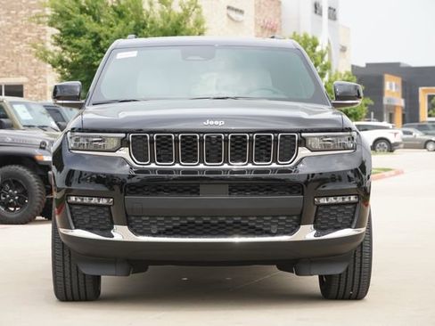 New 2025 Jeep Grand Cherokee L Limited w/ Luxury Tech Group II AWD/4WD image 2