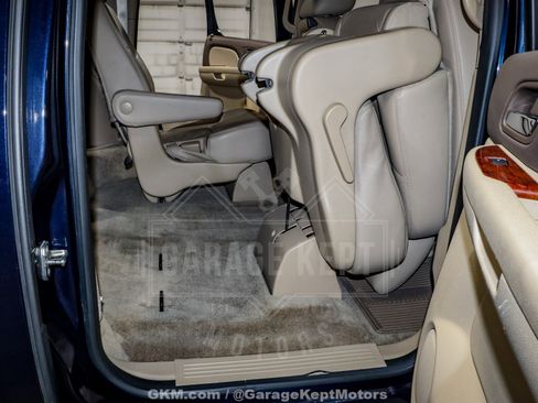 Used 2012 Chevrolet Suburban LT image 85