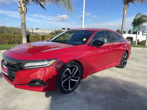 Used 2022 Honda Accord Sport image 4