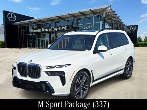 Used 2024 BMW X7 xDrive40i w/ Executive Package AWD/4WD image 1
