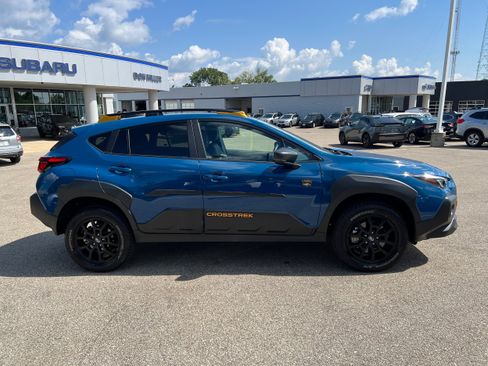 Certified 2025 Subaru Crosstrek 2.5i Wilderness AWD/4WD image 8