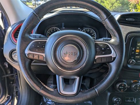 Used 2016 Jeep Renegade Trailhawk image 14