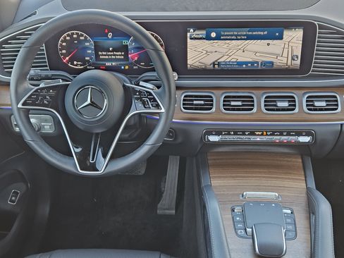 Certified 2025 Mercedes-Benz GLE 350 4MATIC image 27