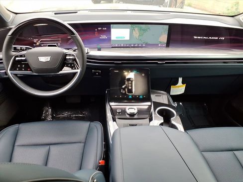 New 2026 Cadillac Escalade IQ Sport 2 image 5