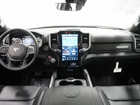 New 2025 RAM 1500 Laramie image 13